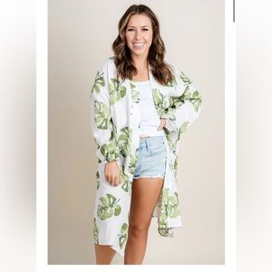 NWT- Lush Long-Sleeve Leaf Printed Kimono, S
